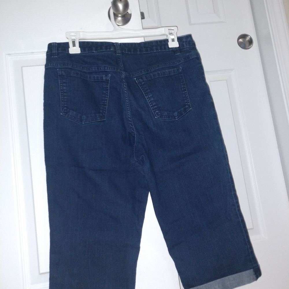 Women's capris